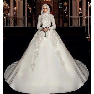 Vintage White Lace Muslim Ball Gown Wedding Dresses High Neck Long Sleeves Appliques Crystals Robe De Mariage 328 328