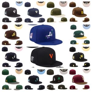 I più nuovi cappelli aderenti Taglia del designer Cappello casual piatto Cappello da baseball piatto Cappello ricamato Lettera Ricamo Berretti da basket regolabili Sport all'aria aperta Berretti Hip Hop Berretto in rete ordine della miscela