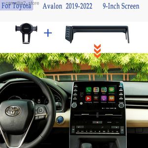 Car Holder Car Phone Holder For Toyota Avalon 2019 2020 2021 2022 Screen Fixed Navigation Bracket Base 15W Wireless Charging Accessories Q231104