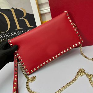 Chain Clutch Bag Women Hand Bag Crossbody Shoulder Bag Designer Bag Luxury Dinner Bag Cowhide Leather Envelope Bag Interior Zipper Pocket Fashion Letters 2 Straps