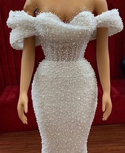 Luxury Full Pearls Sheath Prom Birthday Dress 2024 Off the Shoulder Peaded Sequin Floor Längd Kväll Formell klänningar Arabiska Dubai Celebrity Style Robe de Soiree