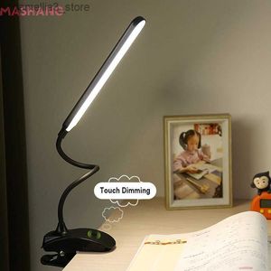 Skrivbordslampor USB LED-skrivbordslampa Klipp på bordsljus 3 färger Touch Diming Study Table Lamp Eye-Care Bedside Reading Night Light Room Decor Q231104