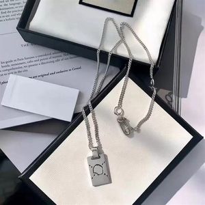 Lange Abschnitt Desingers Halskette Mode Charme Retro Stil Top Qualität Silber Farbe Freizeit Anhänger für Unisex Schmuck Versorgung good227y