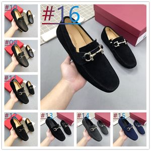 26 Modelo Lofers Mocassins de luxo Men Couro deslize em Man Flats Sapatos casuais Sapatos de condução de carros Mocasinos italianos para Hombre preto