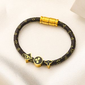 Pulseira de couro de luxo preto outono novo amor presente pulseira clássico designer trevo pulseira design simples família menina presente aniversário jóias acessórios