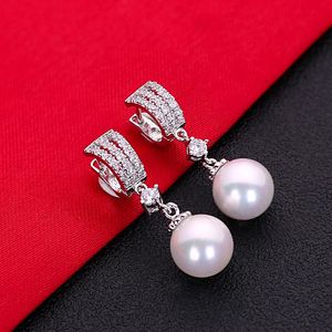 Orecchini a bottone Splendidi gioielli di moda con perle di zirconi bianchi 925 in argento sterling HERE0050