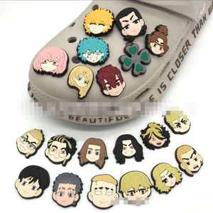 Anime Cartoon Tokyo Revengers Ciondoli per Croc Lacci delle scarpe Decora Fibbia per scarpe Jibz Fit Braccialetti Accessori cosplay