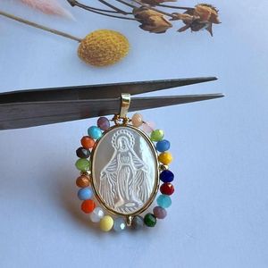 Colares pendentes 10pcs/lote 29x35mm Virgem natural de Guadalupe Grace Mãe Pearl Aparecida Charms para colar