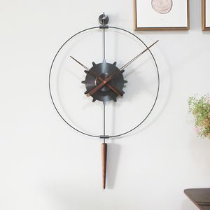 Grande orologio a sospensione in noce nero Orologio decorativo spagnolo minimalista nordico da soggiorno Decorazione murale creativa e moderna