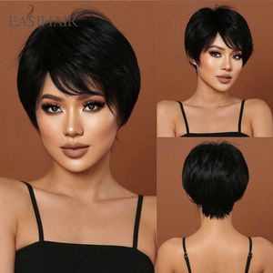 Syntetiska peruker Easihair Kort svart syntetiska peruker Kvinnor Straight Layered Cosplay Daily Natural Hair Heat Resistant Fiber 230227