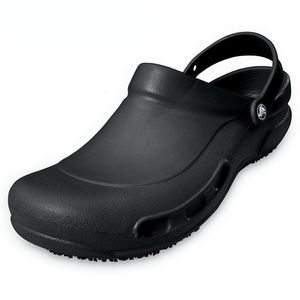 Sandals High Quality EVA Men Chef Shoes Nonslip Waterproof Oilproof el Kitchen Working Clogs Garden Safety Black 230404