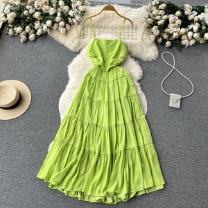 Summer high-end design sense retro French dress Tea break pleated hollowed out temperament Suspender pleated long skirt