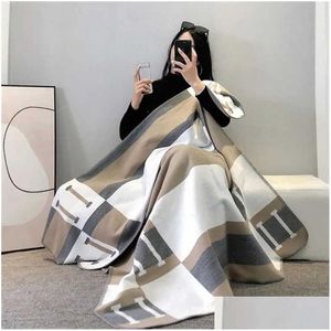 Blankets Designer Cashmere Blankets Luxury Letter Home Travel Throw Summer Air Conditioner Blanket Beach Towel Womens Soft Drop Delive Dhgn9