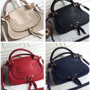 Luxurys Designer Mulher Bolsas de ombro Marcie Bag oblíqua de grande capacidade Bolsa Crossbody Bolsa de alta qualidade Casual Senhoras de bolsa de bolsa única Marcie 1199