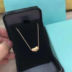 Love Pendant Gold Bean Necklace for Women Fashion Pea Collar Necklaces mother Day Gift Designer Wedding Engagement Jewelry with Box