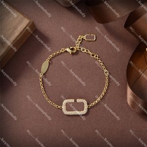 Classic Diamond Letter Bracelets Men Women Gold Chain Link Bracelet Party Wedding Birthday Lovers Gift