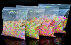 1 Bag 50G neon fluorescerande glitter fempointed stjärna blockerar fjäril ultravioletreaktiv quotneonquot 50g nagel glitter mix1509471