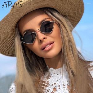 Sunglasses Vintage Unique Rhombus Women Designer Polygon Sun Glasses For Female Small Frame Eyewear Trending Products