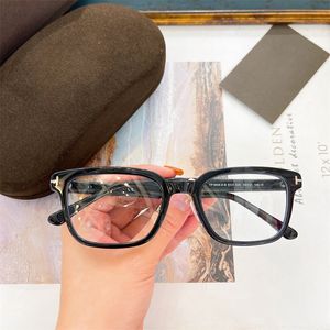 Cat Eye per occhiali da sole da donna Stile di design classico Occhiali da sole eleganti Occhiali da vista quadrati con montatura per occhiali Occhiali da sole Uv400 da donna