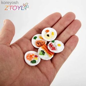 Kitchens Play Food 5pcs 1/12 Dollhouse Miniature Breakfast Plate Egg Bread Simulation mini food model ornaments Dolls House Accessories random sentL231104