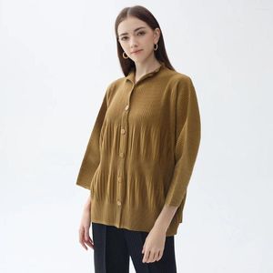 女性のブラウスmiyake fold 2023秋の南オイルシャツ固体色のカジュアルなカジュアルなスタイル