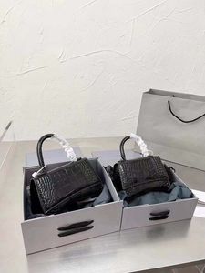 luxury man shoulder bag handbag Classic Tote Bag Womens Designer Handbag Cowhide Version High Quality Hourglass Bag Luxury Elegant Block Makeup Bag