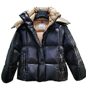 Hombres Chaqueta acolchada Abrigo de mujer Abrigo de plumas de ganso Parka Hombres Diseñador Piel de coyote real Cazadora al aire libre Jassen Prendas de abrigo con capucha Fourrure Manteau Hiver Doudoune