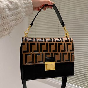 Tasarımcı Akşam Moda Klasik Omuz Çantaları Kadın Lüks Çanta Totes Kan I F Crossbody Bag Deri Yüksek Kaliteli Kadın Çantalar Çantalar