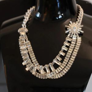 Anhänger Halsketten Qingdao Ornament Europäische und amerikanische Diamant dreischichtige Retro kurze Halskette