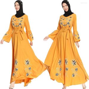 Roupas étnicas abaya mulheres muçulmanas bordando vestido longo longo