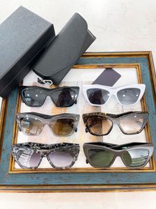 Occhiali da sole da uomo per donna Ultimi occhiali da sole di moda di vendita Occhiali da sole da uomo Gafas De Sol Vetro UV400 Lente con scatola di corrispondenza casuale SPR35