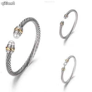 Bangle Bracelet Dy Designer Twisted Pearl Head Women Fashion Versatile Twist Bracelets Jewelry Platinum Plated Wedding Gifts