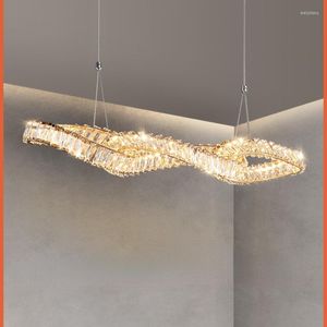 Kolye lambalar Yemek Odası Lüks Kristal Parlak Lims Plileştirilmiş Altın Metal Düzensiz Asma Lamb Led Deco Askıya Alma Işık