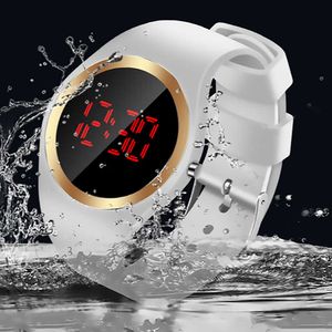 Relógios esportivos de relógios esportivos de pulso Relógios à prova d'água 2022 Ladies Wrist Watch Watch Pulseira Silicone Led Electronic Relloj Digital Hombre W0404