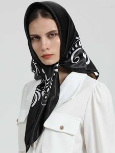 Sarongs Lady Silk Square Scarf Print Design Scarves Large Hijab Fashion Shawl and Wrap Women Bangdana Kvinnliga hejsduk Foulard Summer P230403