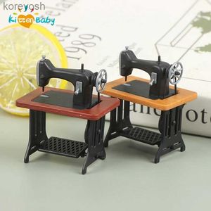 Kitchens Play Food 1 12 Dollhouse Miniature Furniture Retro Sewing Machine Knitting Tools Model Doll House Decor Simulation Furniture ModelL231104