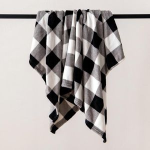 Blankets Black And White Flannel Throw Blanket For Sofa Soft Warm Velvet Couch Towel Office Nap Shaw Plush Bedspread