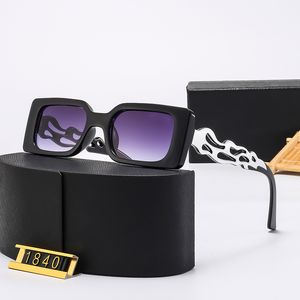 Homens mulheres designer óculos de sol moda óculos ouro vermelho prata fogo óculos óculos de sol ao ar livre praia para homem mulher opcional triangular assinatura lunette