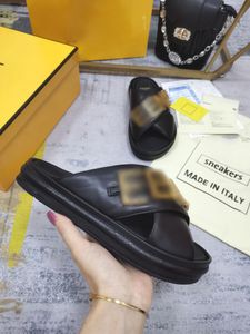 Pantofola firmata F sandalo scarpe piatte estive sexy in vera pelle scarpe piatte bianche nere uomo e donna pantofole moda casual da spiaggia 2 cinturini incrociati taglia 35-46