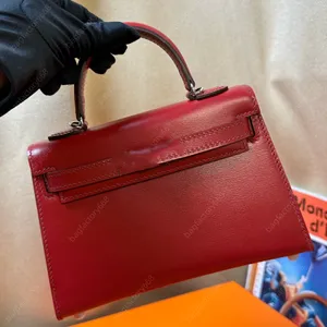 10A Üst çanta Yüksek Kaliteli Tasarımcı Çantalar Retro Ayna Kalitesi 19cm Mini Kutu Cilt Elle dik-Balmumu İplik Mini Crossbody Bag Düz Orijinal Deri Moda Kırmızı Lüks Çanta