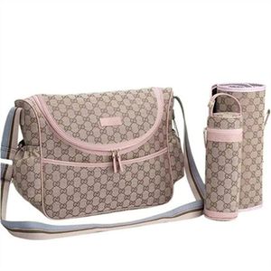 Baby-Designer-High-End-maßgeschneiderte Mama-Tasche, Außenhandel, multifunktionale, große Kapazität, wasserdichte Mama-Tasche für Kinder, dreiteiliges Set D005FD