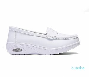 وسادة الهواء ممرضة أحذية الترفيه Cowskin loafer slip-on walking أحذية التنفس أحذية