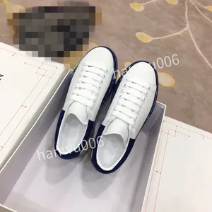 브랜드 여성 패션 및 스타일 캐주얼 신발 패션 패션 Sneake Luxury Sports Shoes 남성 여성 트레이너 스니커즈 2023