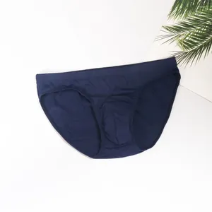 Cuecas masculinas de seda gelo sexy roupa interior macio elástico briefs sem costura respirável cintura baixa biquíni calcinha suave tanga roupa de banho