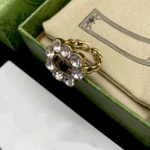 Kristall-Metall-Buchstaben-offener Ring mit Stempel, Damen-Buchstaben-Fingerring, Modeschmuck für Geschenkparty