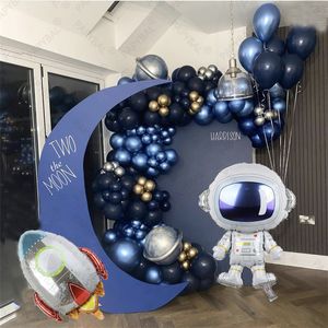 OUTRAS FESTOS DE EVENTO DE EVENTO 130pcs Universo Espaço Externo Astonauta Rocket Galaxia Tema Balões de Latex FOIL