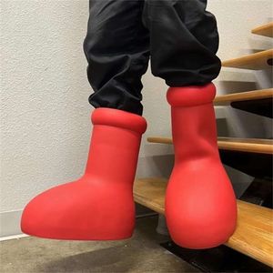 MSCHF Erkek Kadın Yağmur Botları Tasarımcılar Kırmızı Kalın Dip Slip Olmayan Kökte Kauçuk Platform Bootie Moda Astro Boyut 36-45