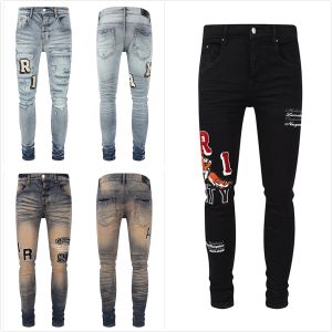 Дизайнерские джинсы для мужских джинсов, пошлины, брюки, разорванные хип -хоп Хай -стрит, бренд моды Pantalones vaqueros para hombre Мотоциклевая вышивка AA AA Close Fitting 907078806