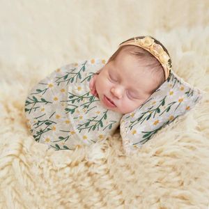 Coperte in cotone nato Pografia Puntelli Avvolge Cuscino Ricamo vegetale Avvolgere la fascia per bambini Trapunta per biancheria da letto per neonato