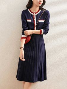 New Autumn and Winter Waist Slimming Cover Belly Navy Blue Mid-length Bottoming Skirt 2024 New Small Fragrant Knitted Dress A-LINE